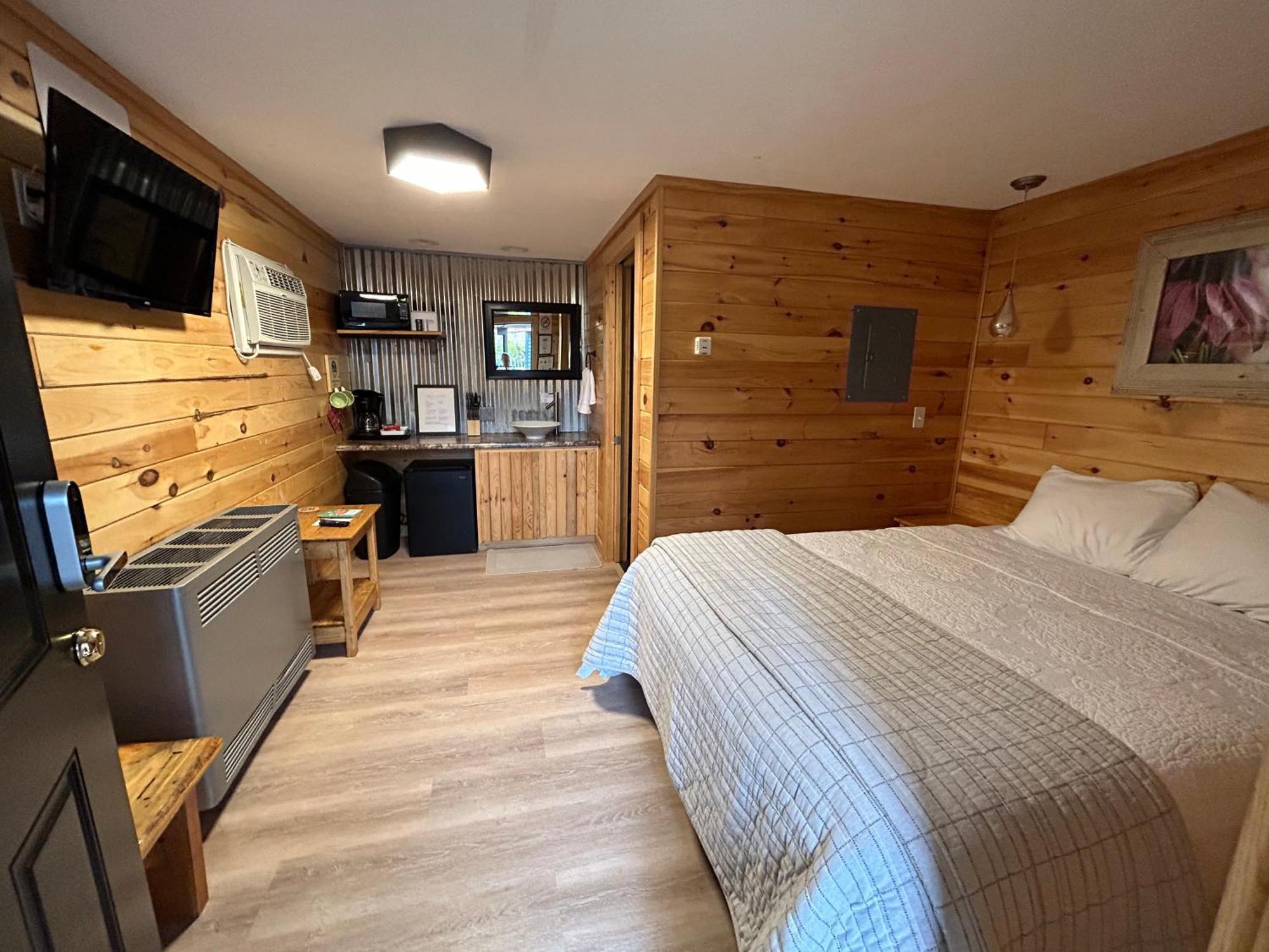 Hidden Haven Cottages Lake City 外观 照片